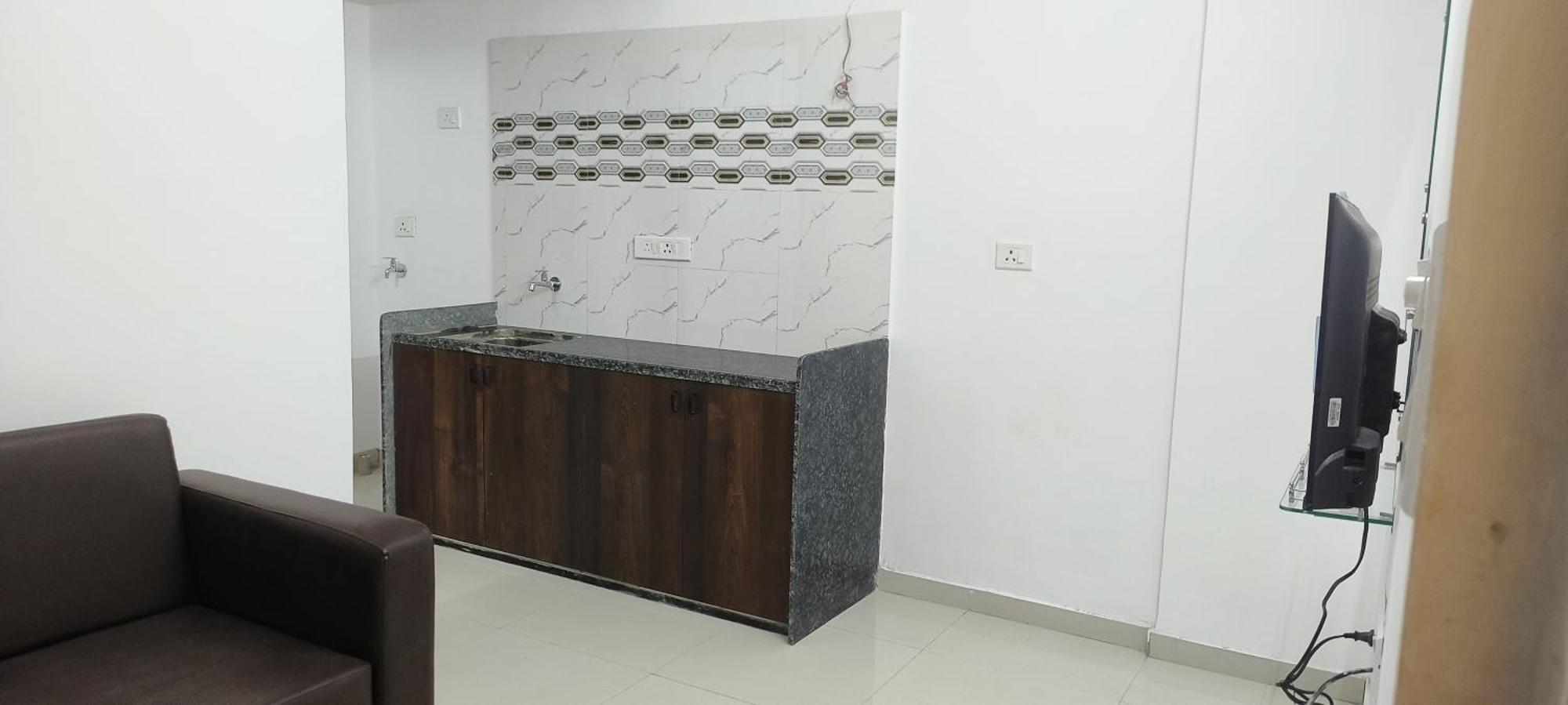 Hotel Royal Night Daman Ngoại thất bức ảnh